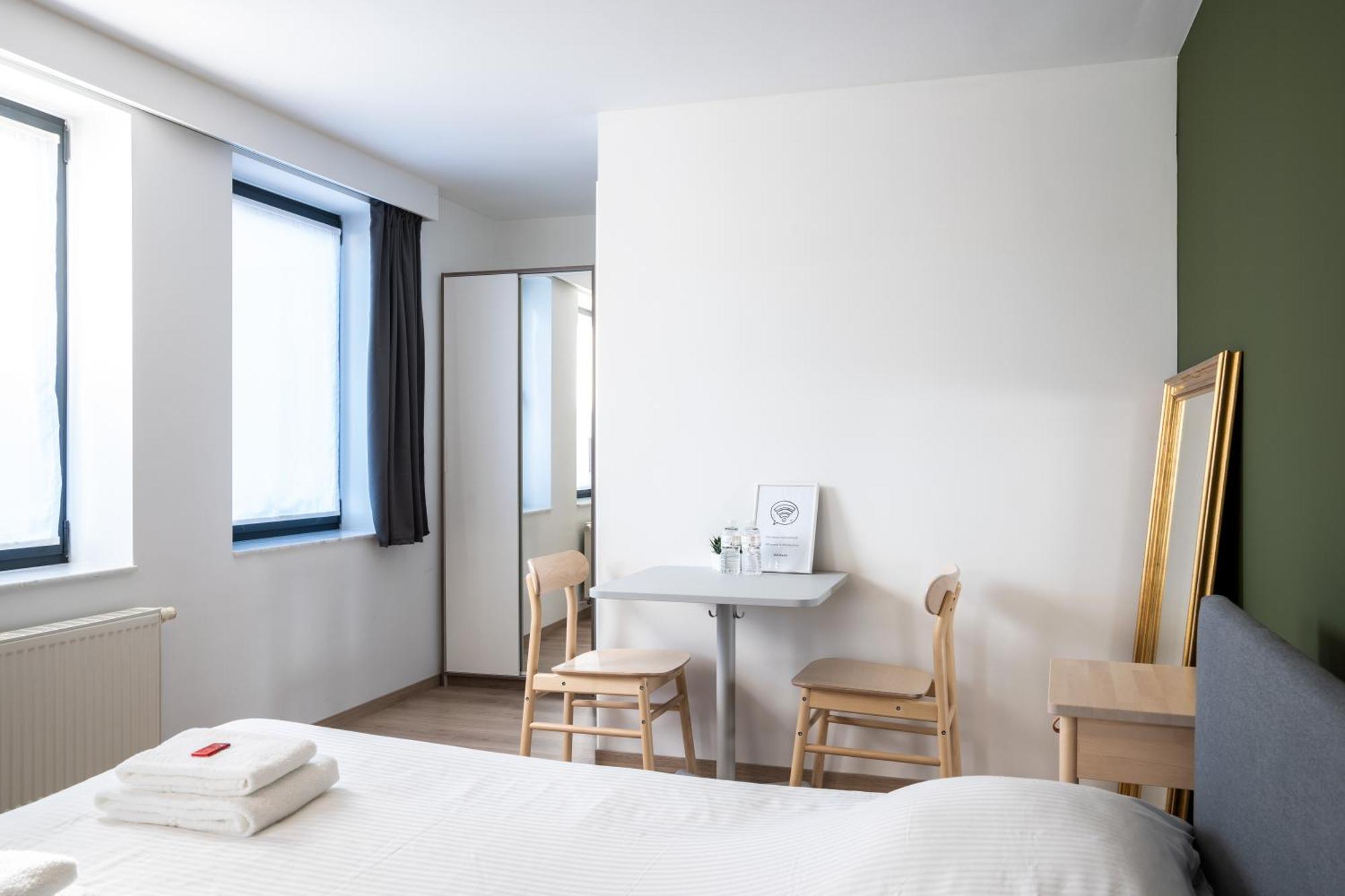 General Sixty-Seven By Romy&Travis Hotel Bruges Exterior photo