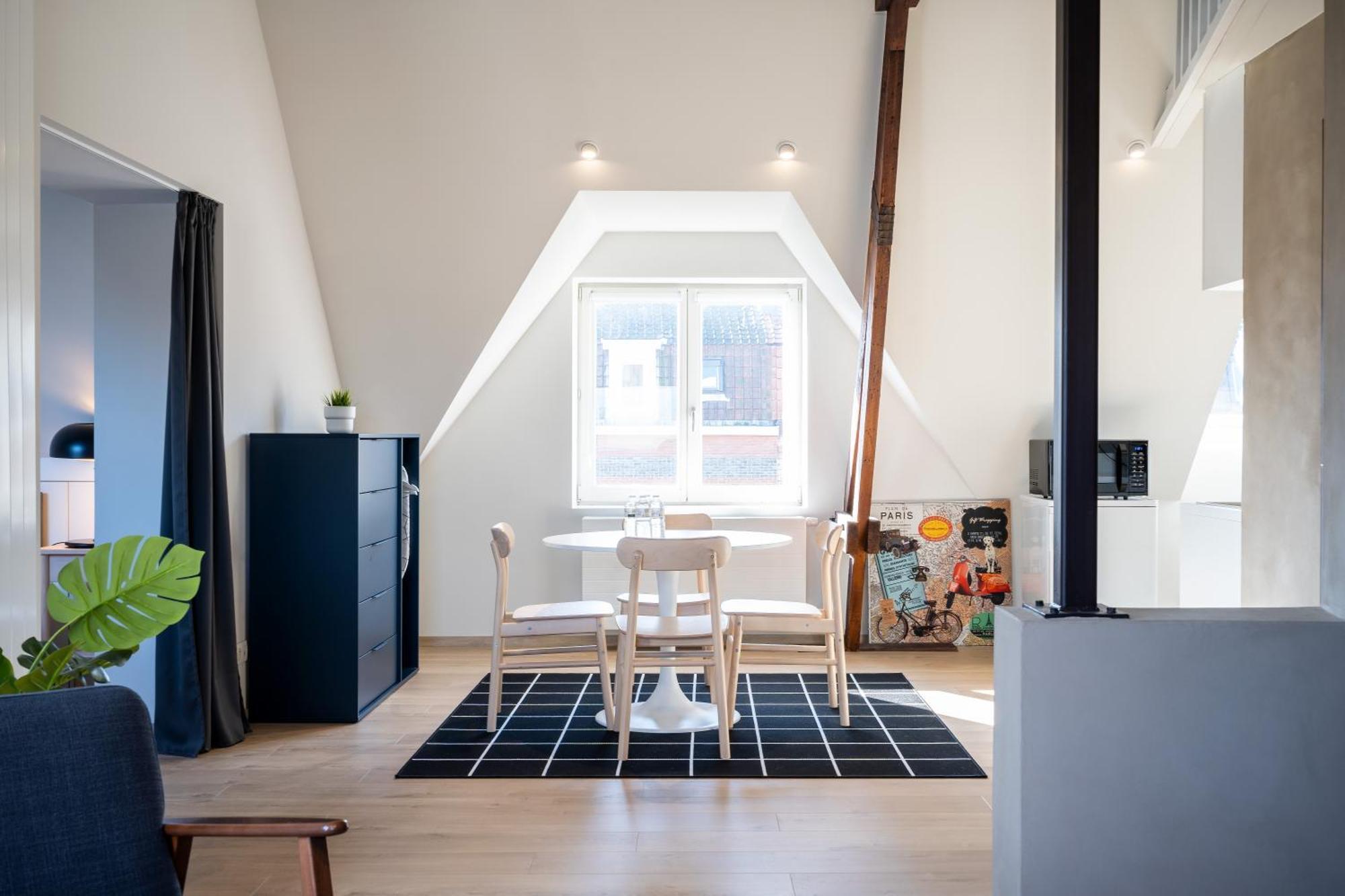 General Sixty-Seven By Romy&Travis Hotel Bruges Exterior photo